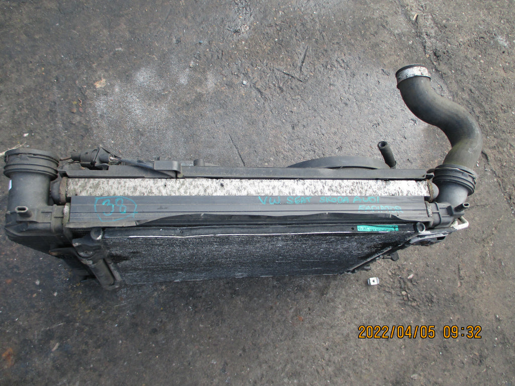 VW VOLKSWAGEN SEAT AUDI GOLF JETTA PASSAT RADIATOR RAD PACK 1K0820411H RP 38