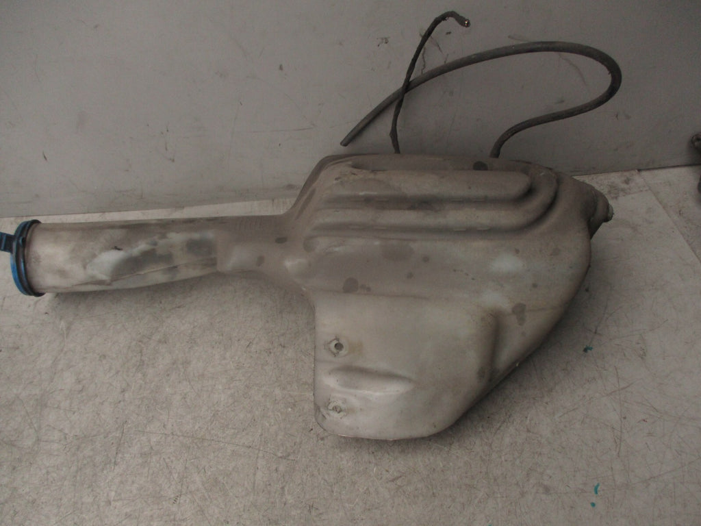 2014 MERCEDES SPRINTER W906 WINDSCREEN WASHER BOTTLE TANK & PUMP A9068690220