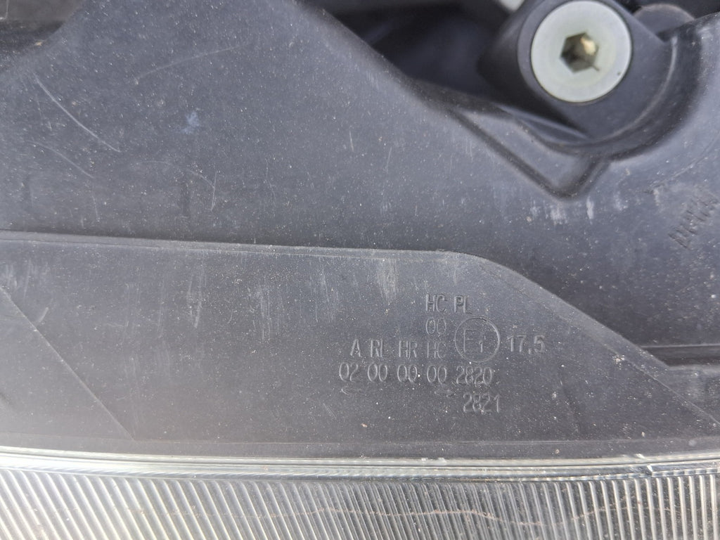 2013 VAUXHALL ASTRA J ESTATE OSF DRIVER SIDE FRONT RIGHT HEADLIGHT
