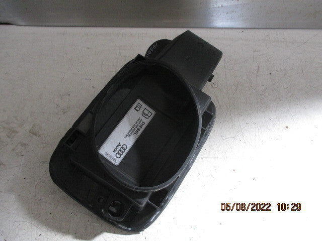 AUDI A4 2011 B8 ESTATE FUEL FILLER FLAP COVER BLACK 8k0809999a