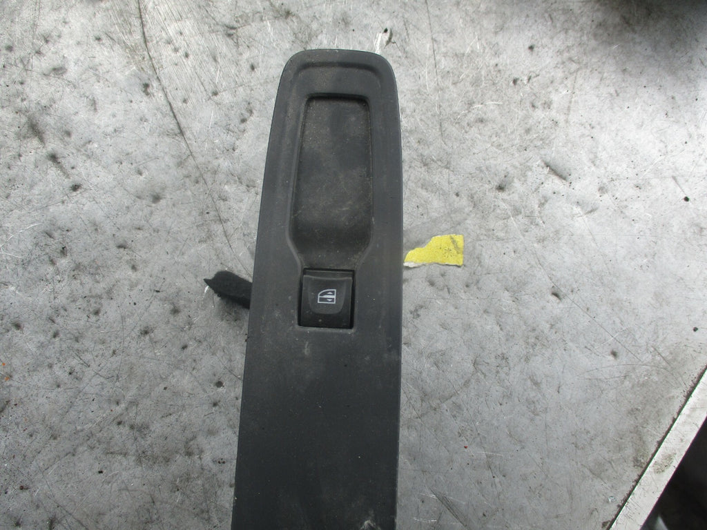 RENAULT CLIO X98 MK4 DOOR TRIM COVER 809611006R