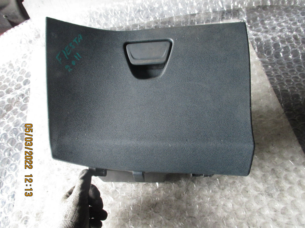 FORD FIESTA 2011 MK7 NSF FRONT PASSENGER SIDE GLOVE BOX 8A61A060010