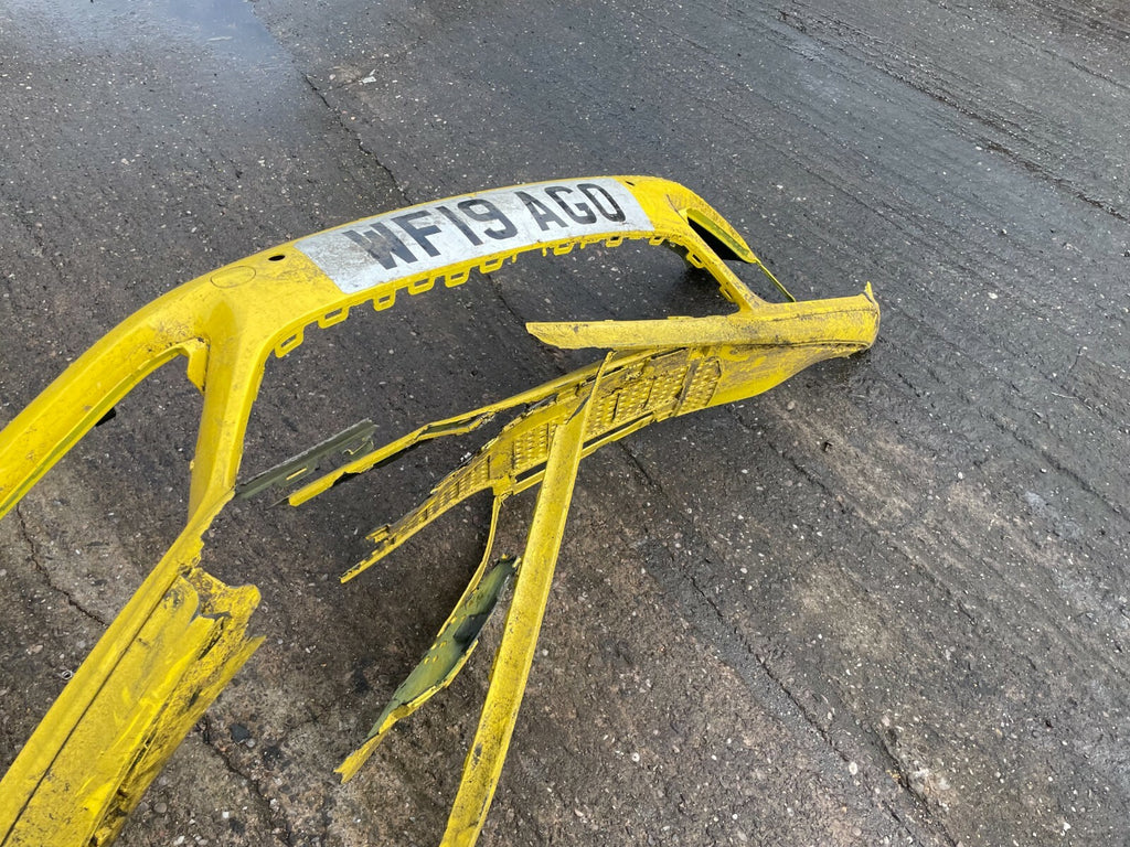 PORSCHE 2019 911 992 CARRERA 4S FRONT BUMPER SPARES OR REPAIRS CORNERS