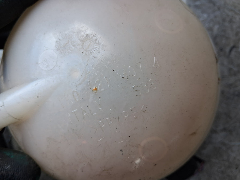 2006 VW VOLKSWAGEN PASSAT B6 COOLANT WATER EXPANSION TANK BOTTLE RESERVOIR