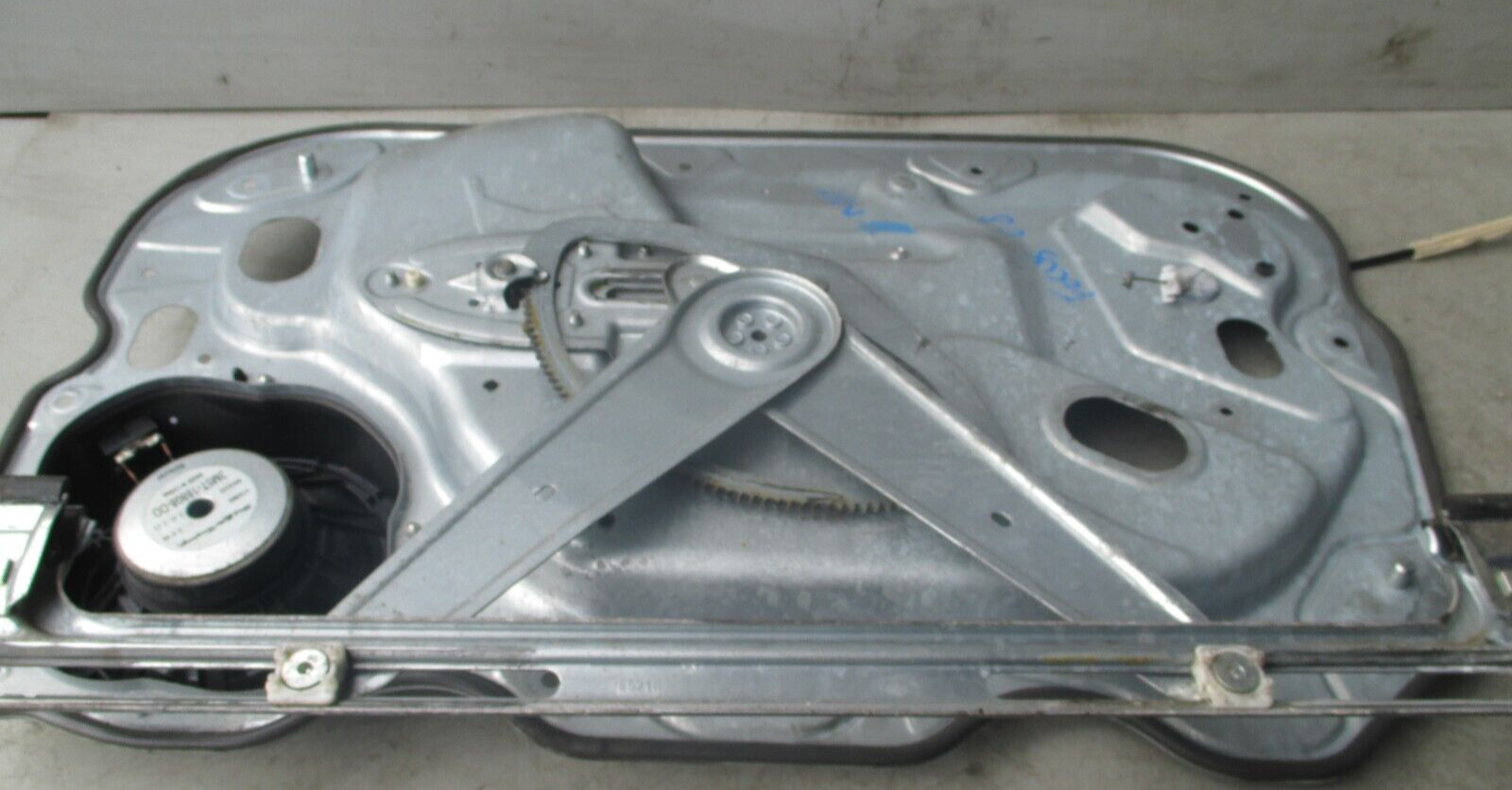 2008 FORD FOCUS NSF BACK REAR LEFT WINDOW MOTOR REGULATOR 7M5T-14B533