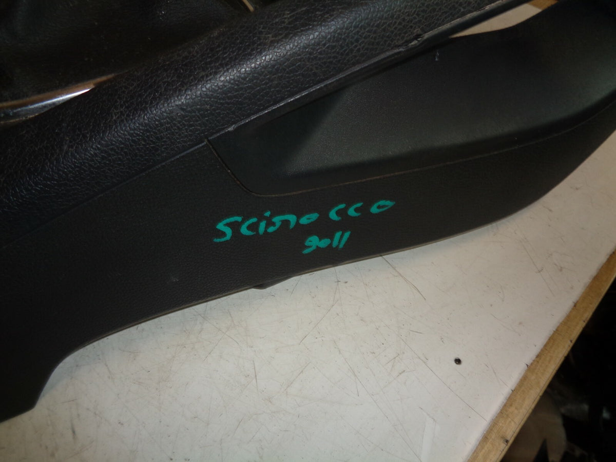 VW VOLKSWAGEN SCIROCCO 2011 MK3 CENTRE CONSOLE + GEARSTICK KNOB GAITER