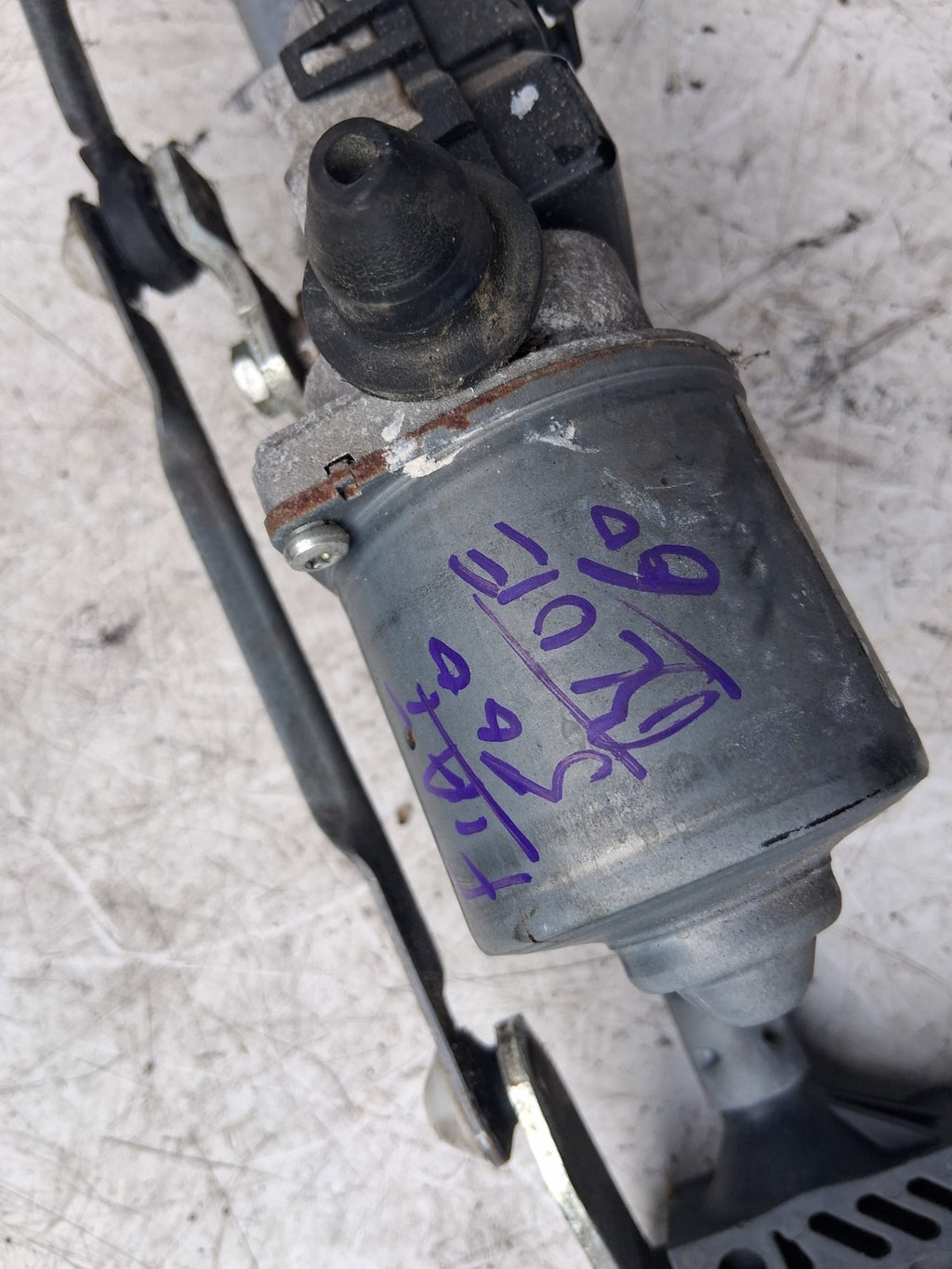 2010 FIAT 500 LOUNGE MK1 FRONT WINDSCREEN WIPER MOTOR LINKAGE MS1592008660