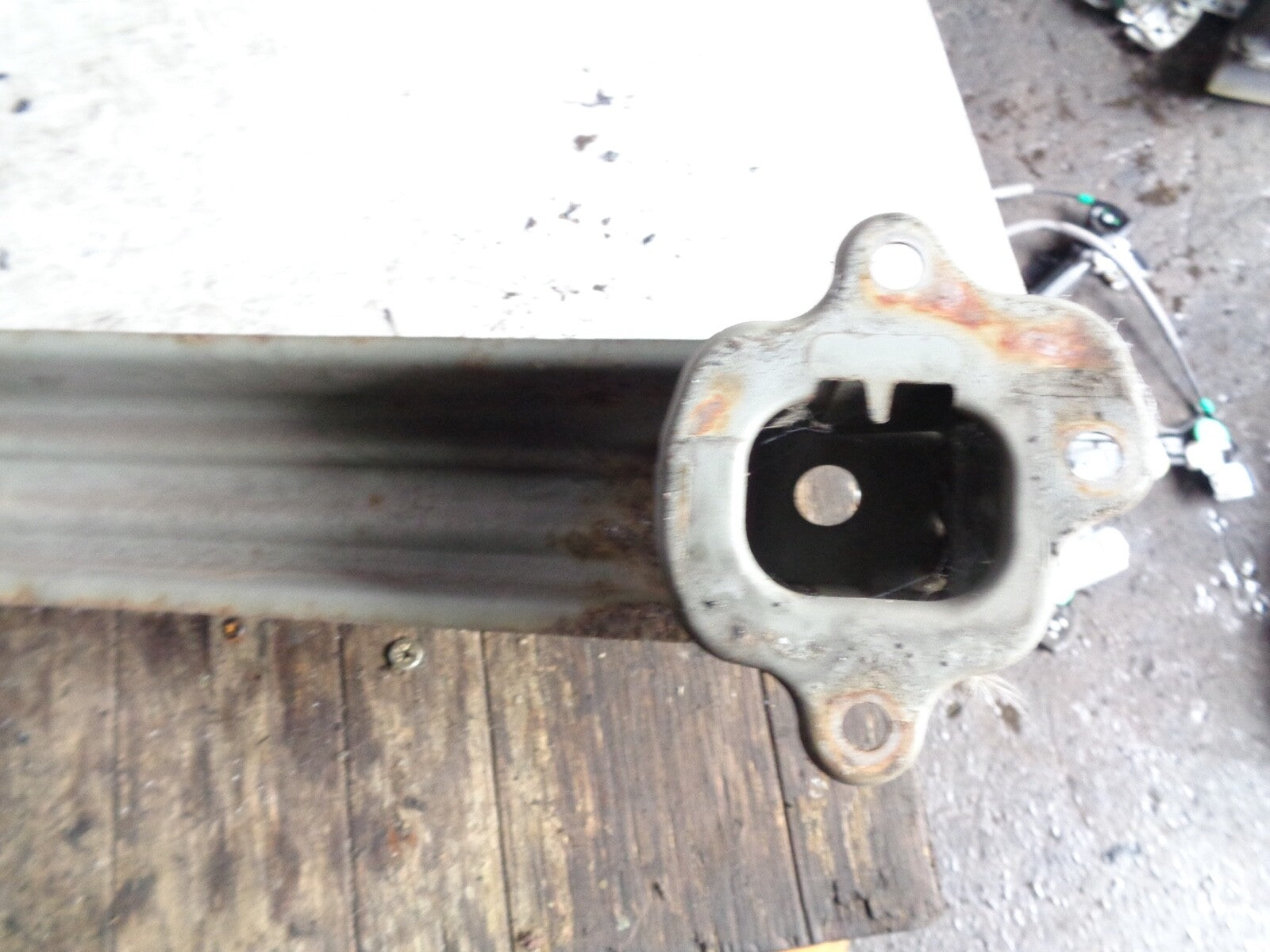 HONDA CIVIC MK8 REAR REINFORCEMENT CRASH BAR