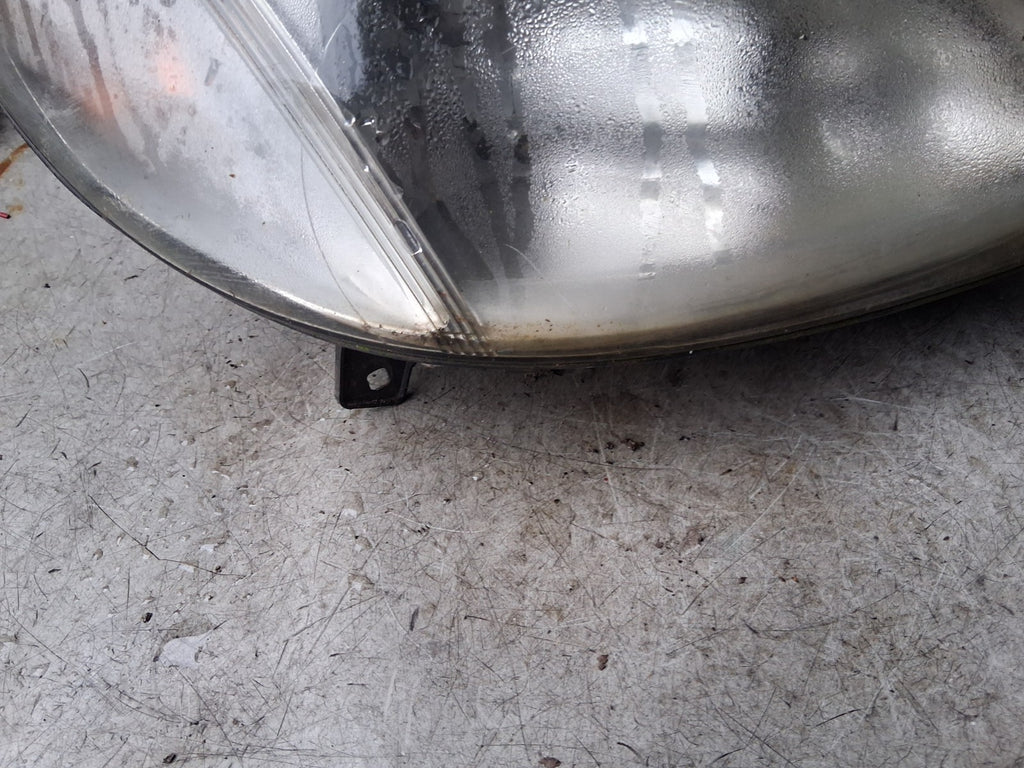 2007 MERCEDES BENZ VITO W639 OSF DRIVER SIDE FRONT RIGHT HEADLIGHT 24670400