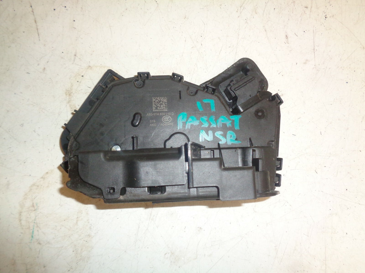 VW VOLKSWAGEN PASSAT B8 2017 PASSENGER SIDE REAR DOOR LOCK MECHANISM 5TA839015D