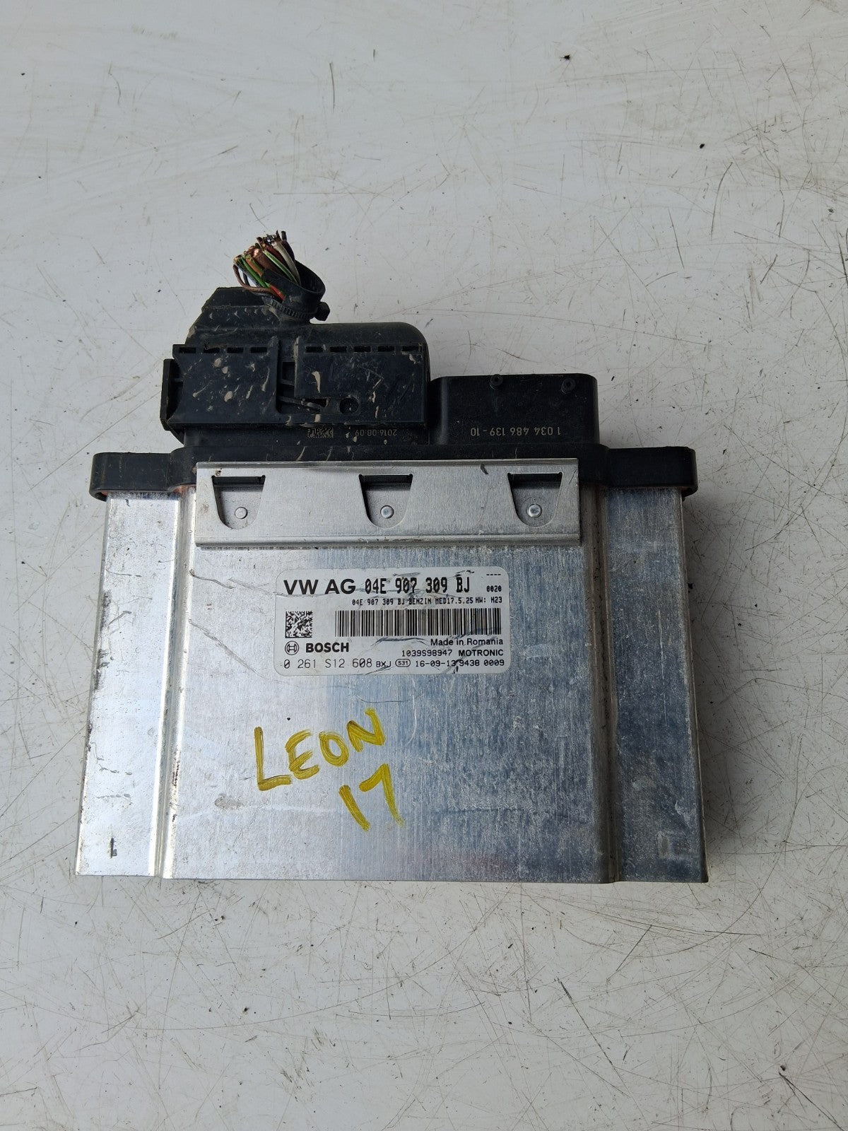 SEAT LEON 2017 MK3 ENGINE CONTROL UNIT ECU 04E907309BJ