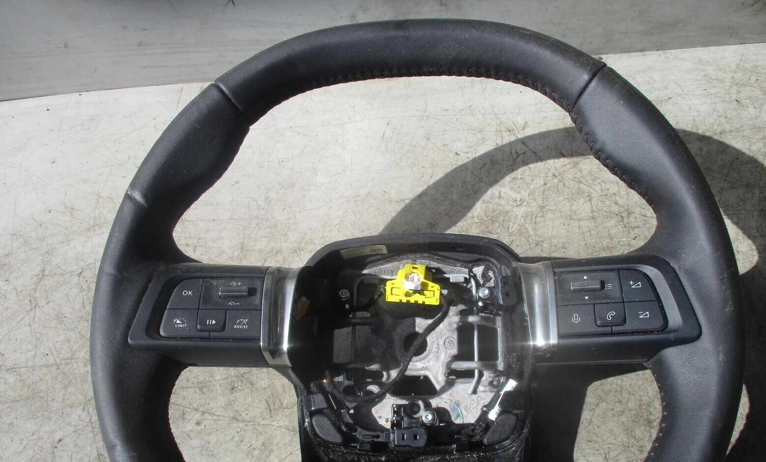 CITROEN C4 MK3 2021 MULTIFUNCTION LEATHER STEERING WHEEL