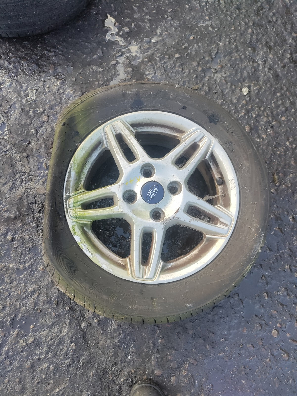 FORD KA+ 2018 MK3 15 INCH ALLOY WHEEL WITH TYRE 195/55R15 G1B51007AA