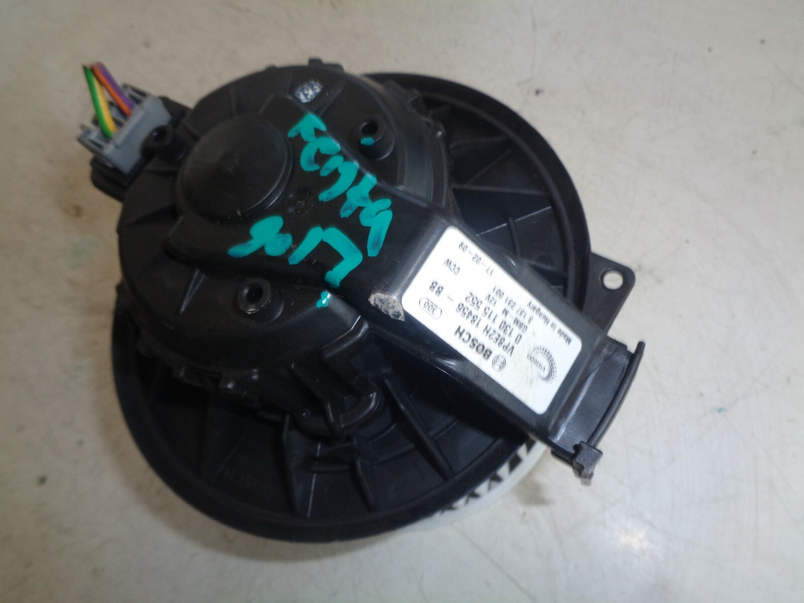 FORD FIESTA MK7 2013-2017 HEATER BLOWER FAN MOTOR VP8E2H18456BB