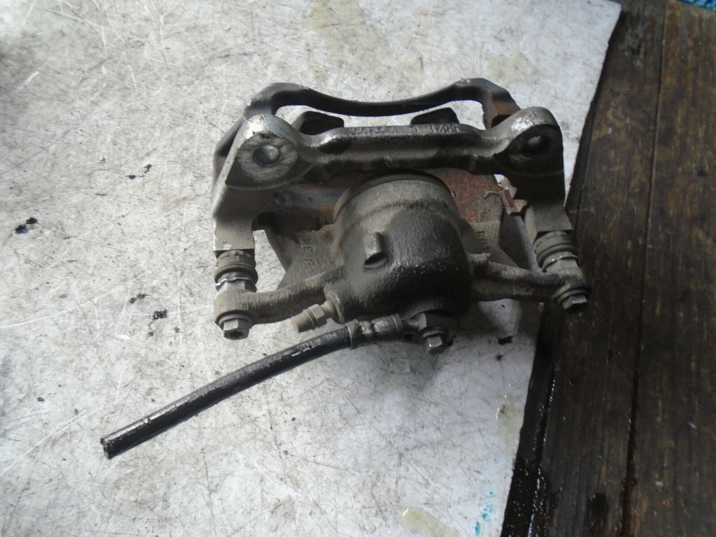 SKODA OCTAVIA 2019 MK3 1.5 PETROL OS DRIVER SIDE FRONT BRAKE CALIPER