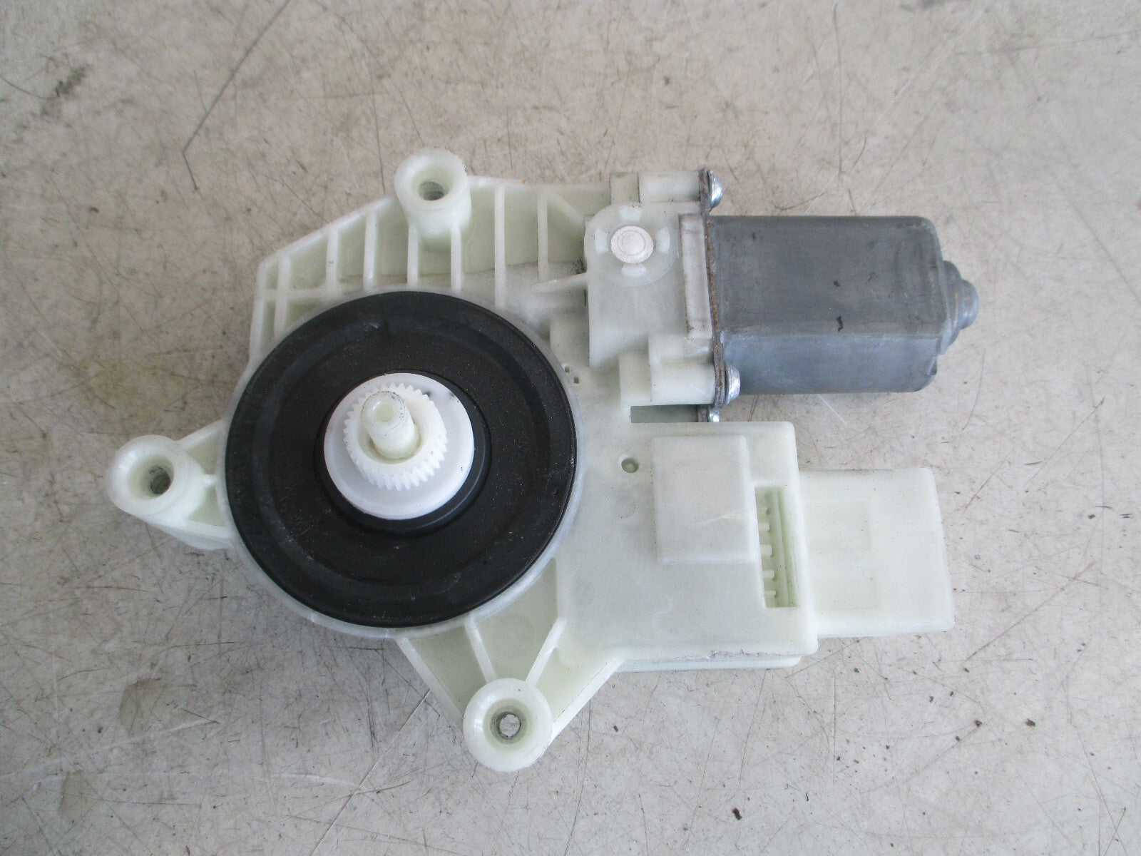 NISSAN QASHQAI J11 2017 MK2 NSR PASSENGER REAR WINDOW MOTOR ONLY