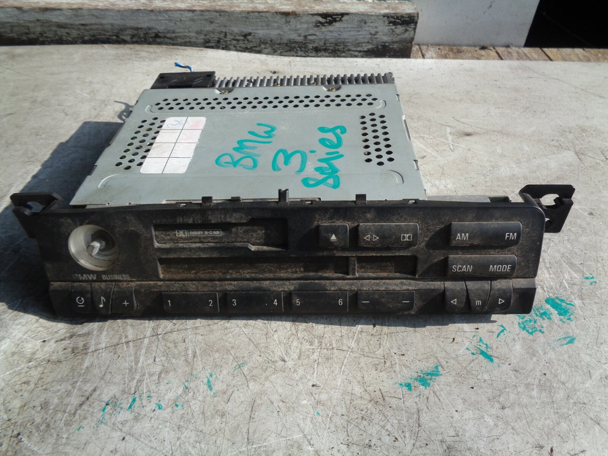 BMW 3 SERIES E46 RADIO CASSETTE PLAYER 6935630
