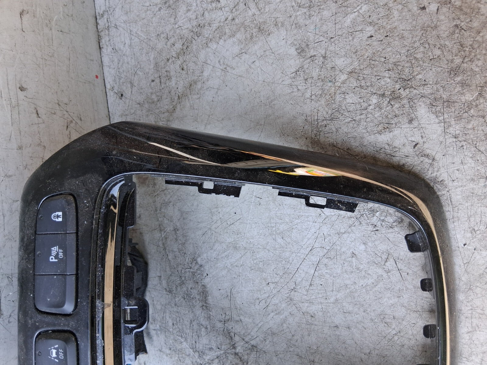 VAUXHALL CORSA F 2021 CENTRE CONSOLE GEAR SELECTOR SURROUND TRIM PANEL 529131017