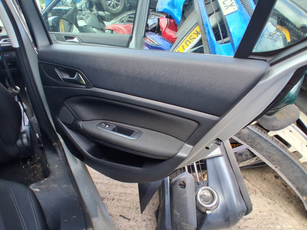 2014 PEUGEOT 308 MK2 HATCH OSR DRIVER SIDE REAR DOOR CARD PANEL