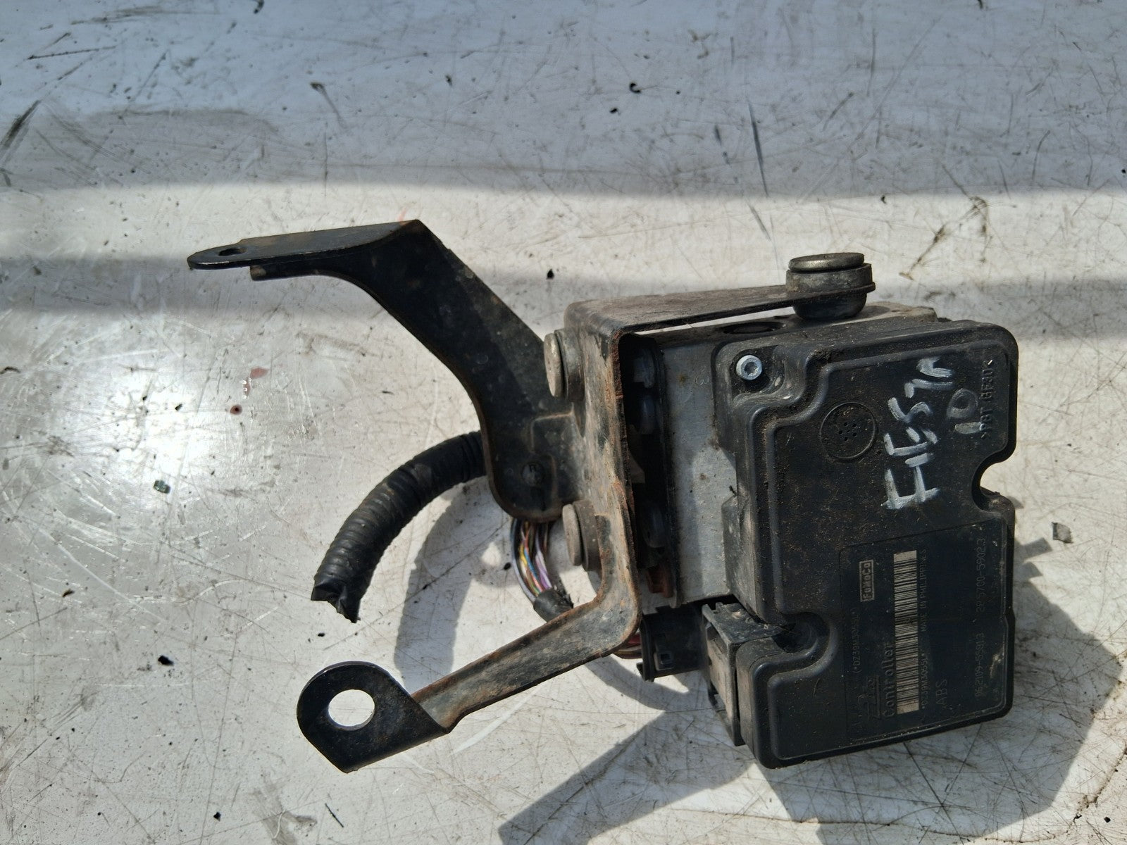 2010 FORD FIESTA MK7 ABS PUMP CONTROL MODULE 8V512M110AD