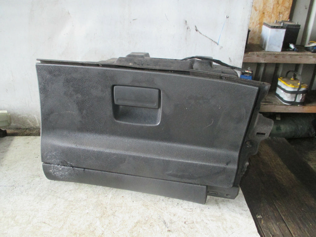 FORD GALAXY 2013 MK3 PASSENGER SIDE STORAGE COMPARTMENT