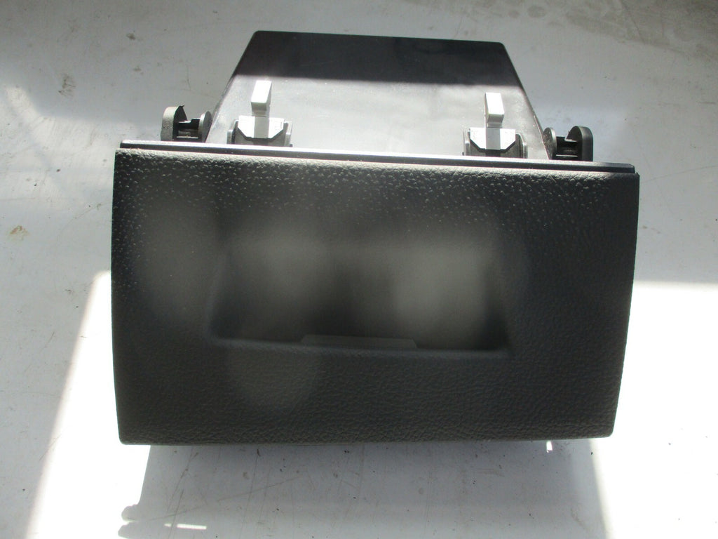 BMW 1 SERIES F21 OSF DRIVER SIDE FRONT GLOVE BOX COMPARTMENT 17397510