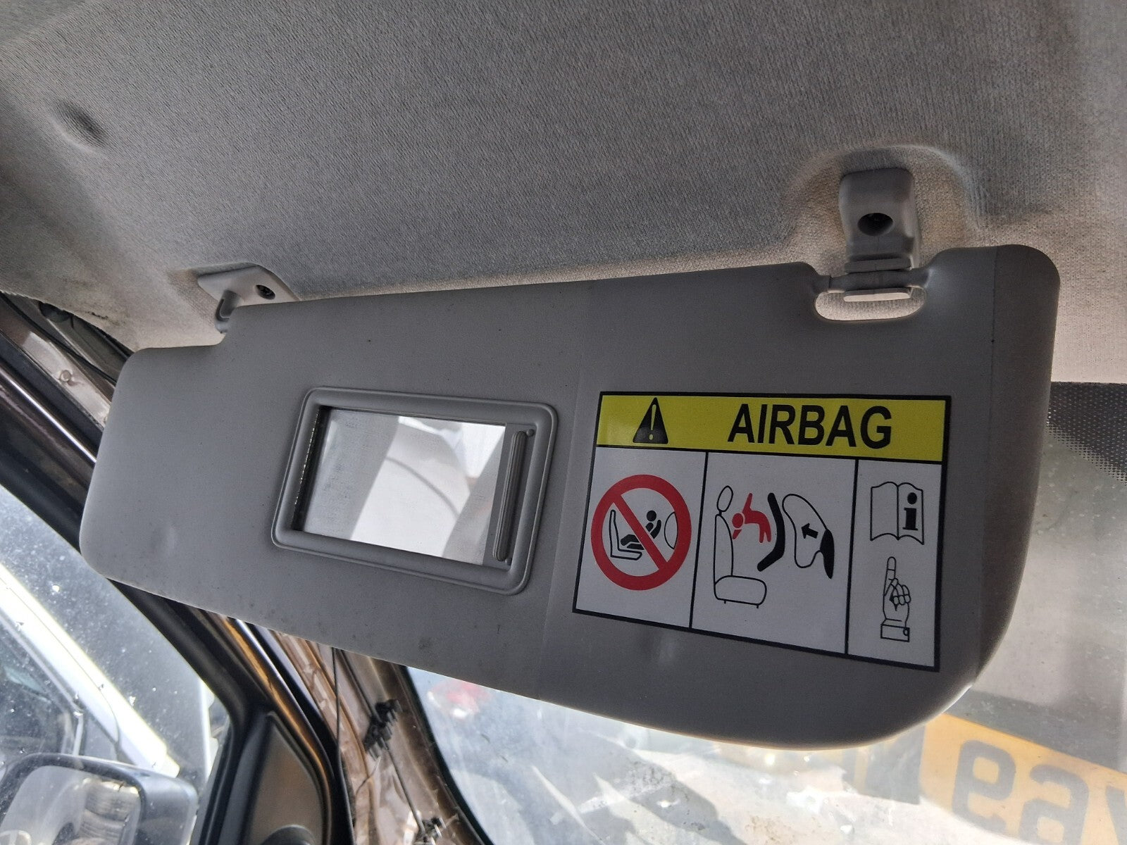 2019 FIAT FIORINO QUBO NSF PASSENGER SIDE LEFT FRONT SUN VISOR SHADE