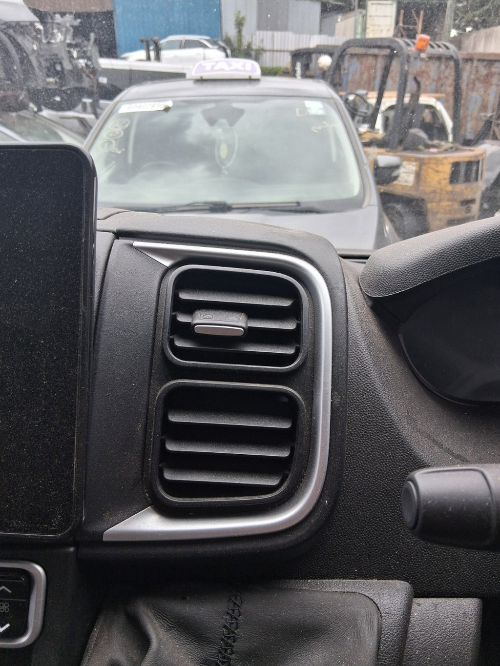 2023 FIAT DUCATO MK3 OS DRIVER SIDE DASH MIDDLE AIR VENT