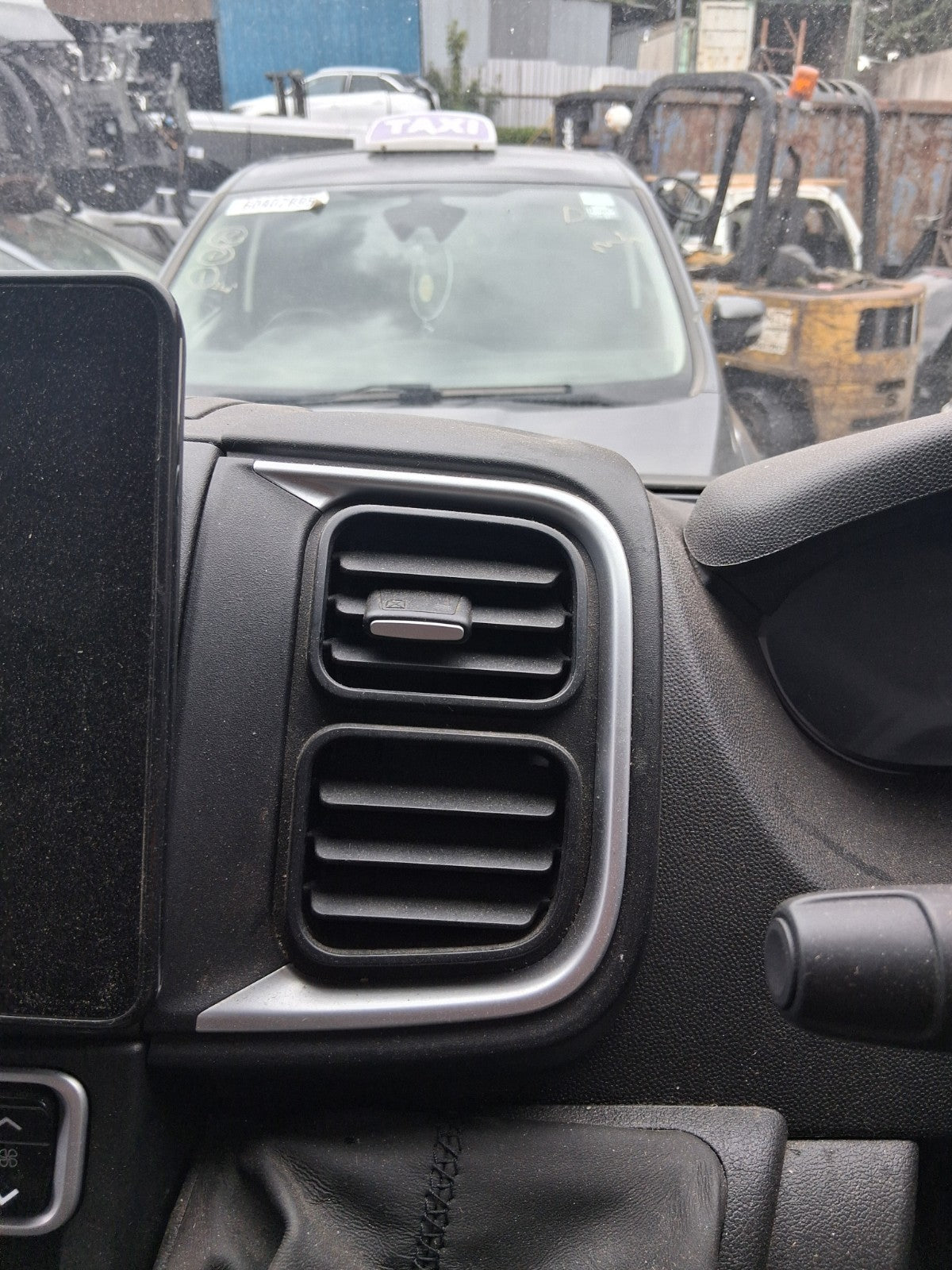 2023 FIAT DUCATO MK3 OS DRIVER SIDE DASH MIDDLE AIR VENT