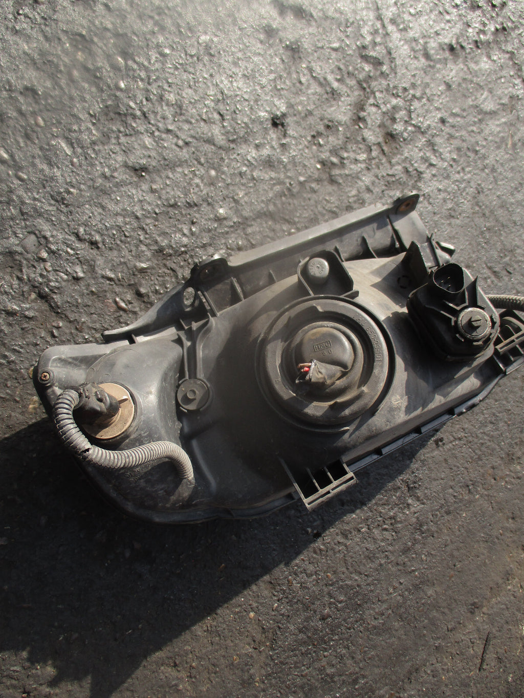 2007 HYUANDAI MATRIX FRONT PASSENGER SIDE HEADLIGHT