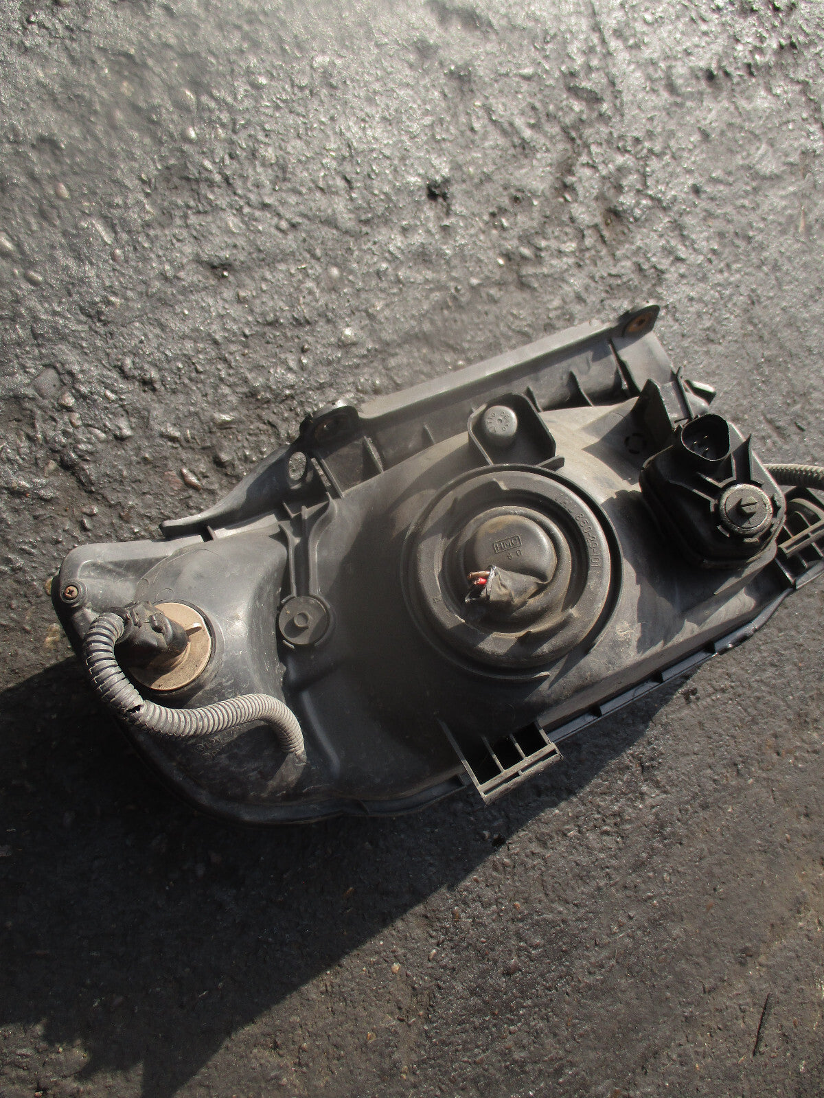 2007 HYUANDAI MATRIX FRONT PASSENGER SIDE HEADLIGHT