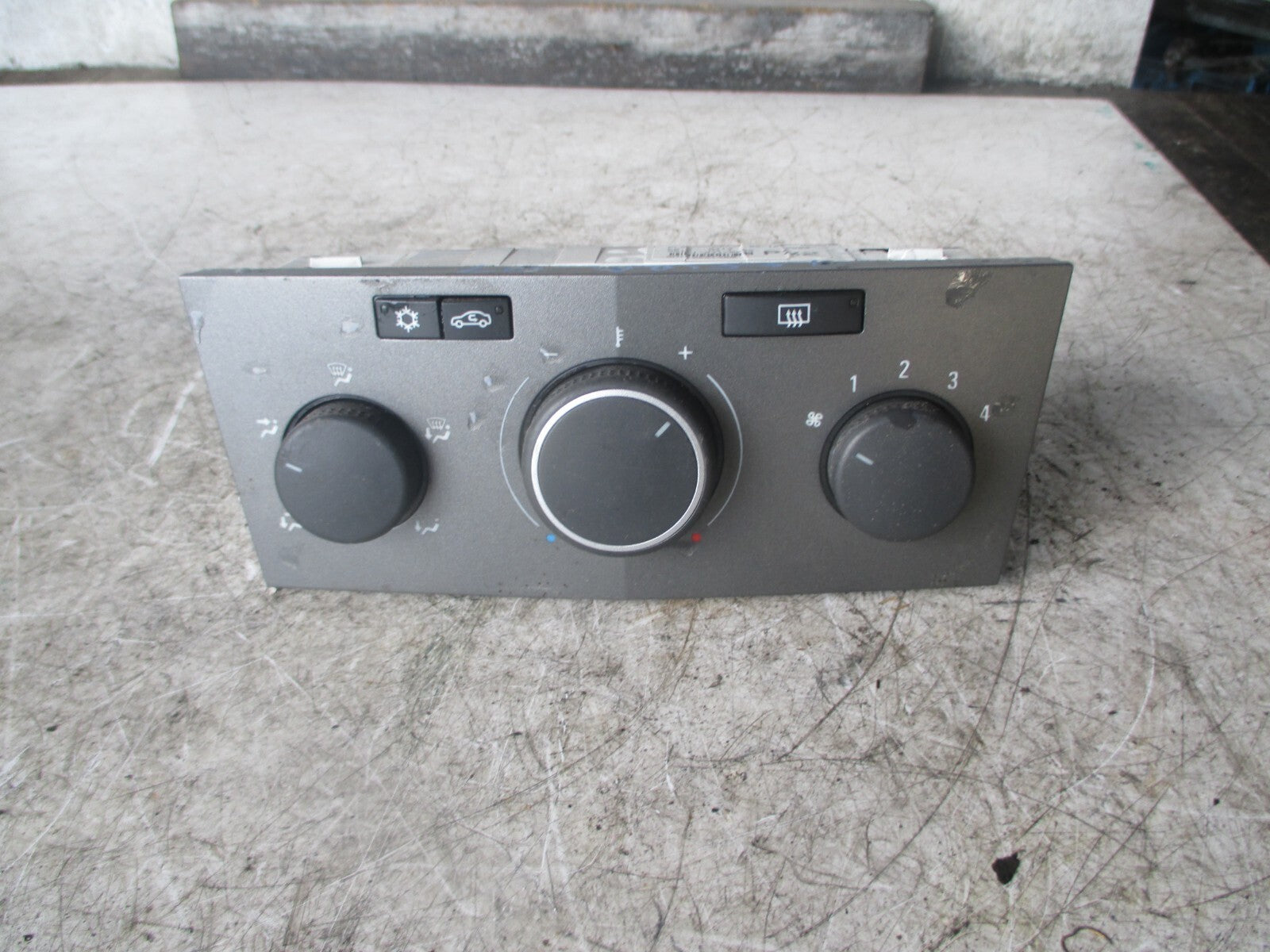 VAUXHALL ZAFIRA B 2007 HEATER AC CONDITION CONTROL 13201300