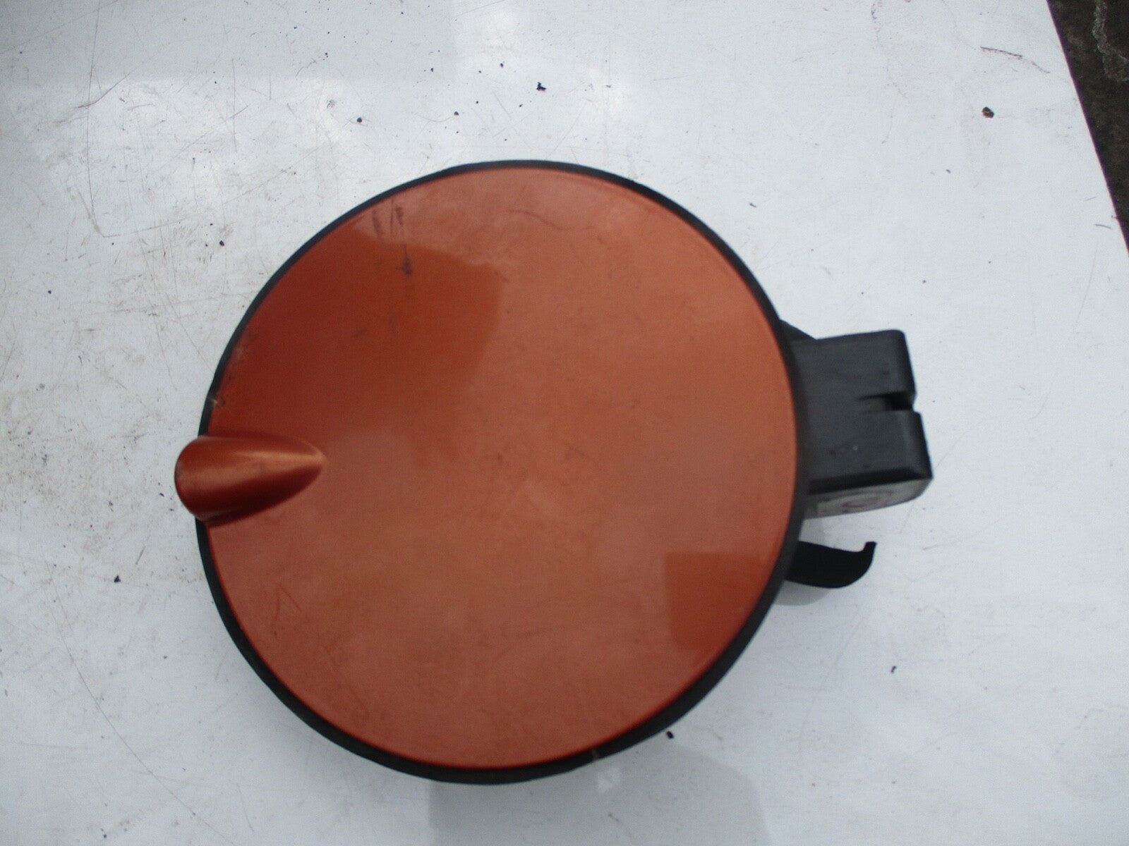 VAUXHALL ASTRA G MK4 2002 COUPE PETROL FUEL FLAP CAP COVER ORANGE 11276Z