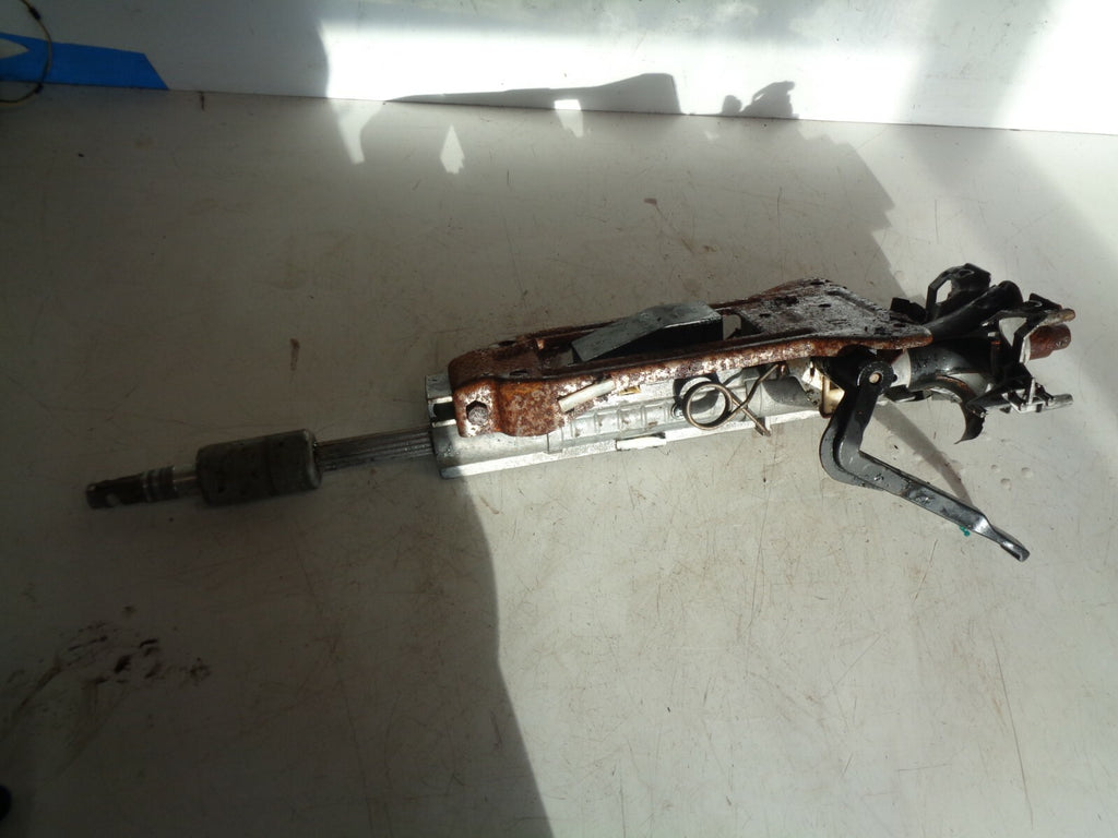 BMW 1 SERIES E81 ADJUSTABLE STEERING COLUMN WITH LOCK ACTUATOR 6786899