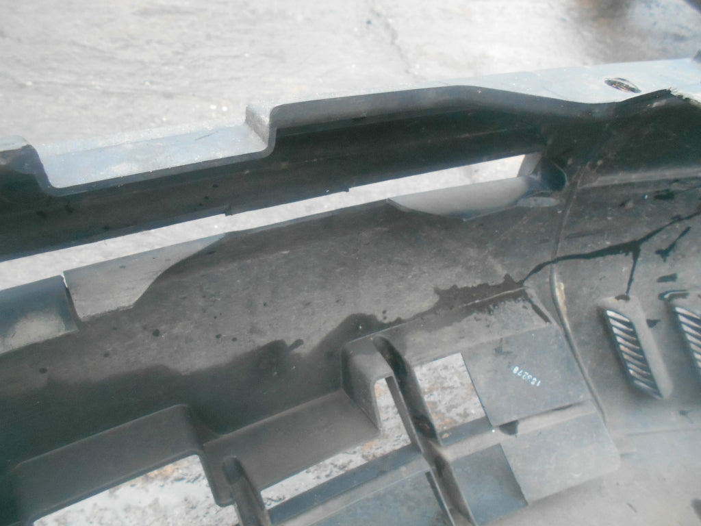 FIAT PUNTO 188 MK2 PRE FACELIFT 2000 FRONT BUMPER BLACK PLASTIC