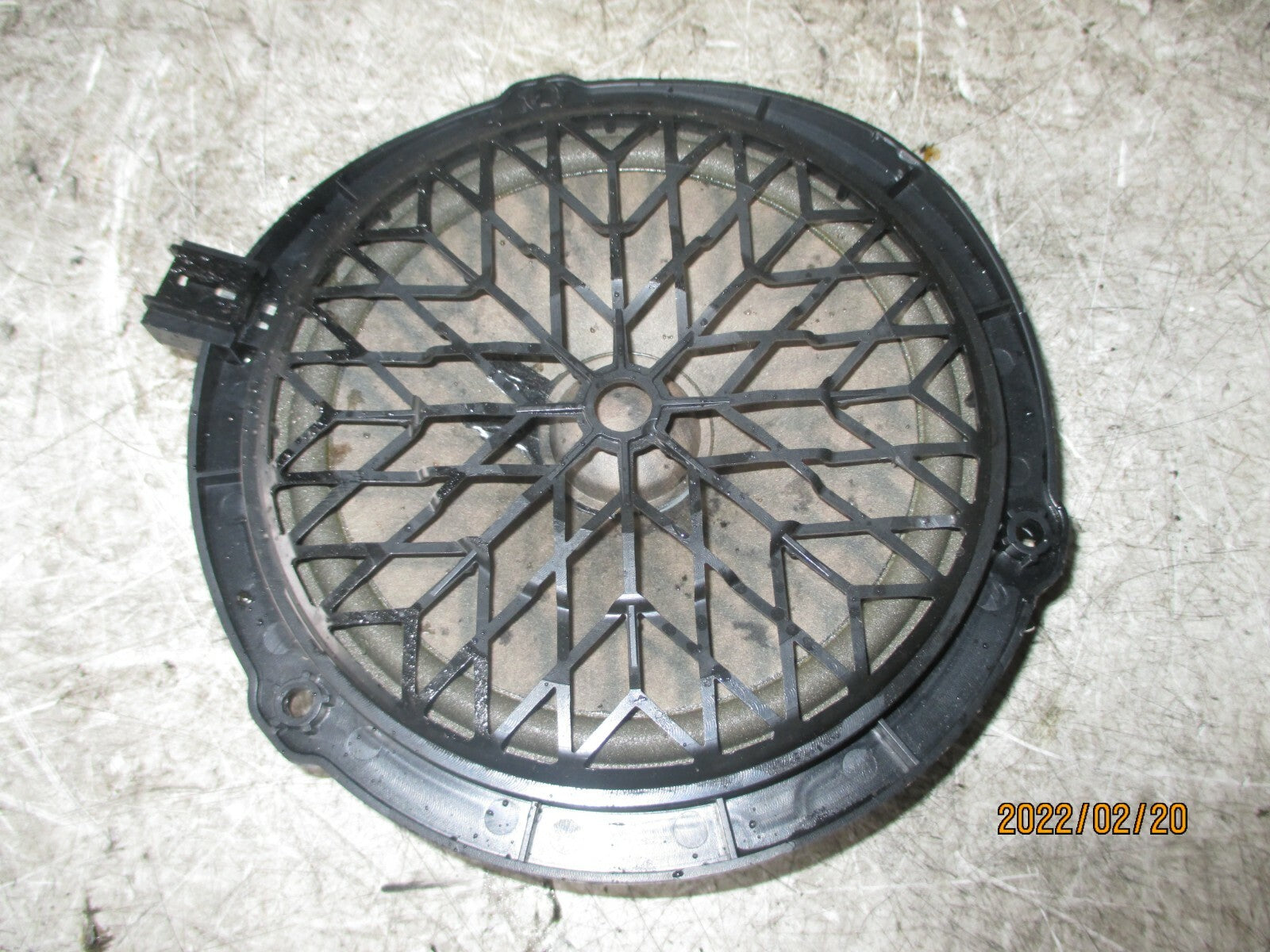 PEUGEOT 2008 2014 NSF FRONT PASSENGER SIDE DOOR SPEAKER 9803506480