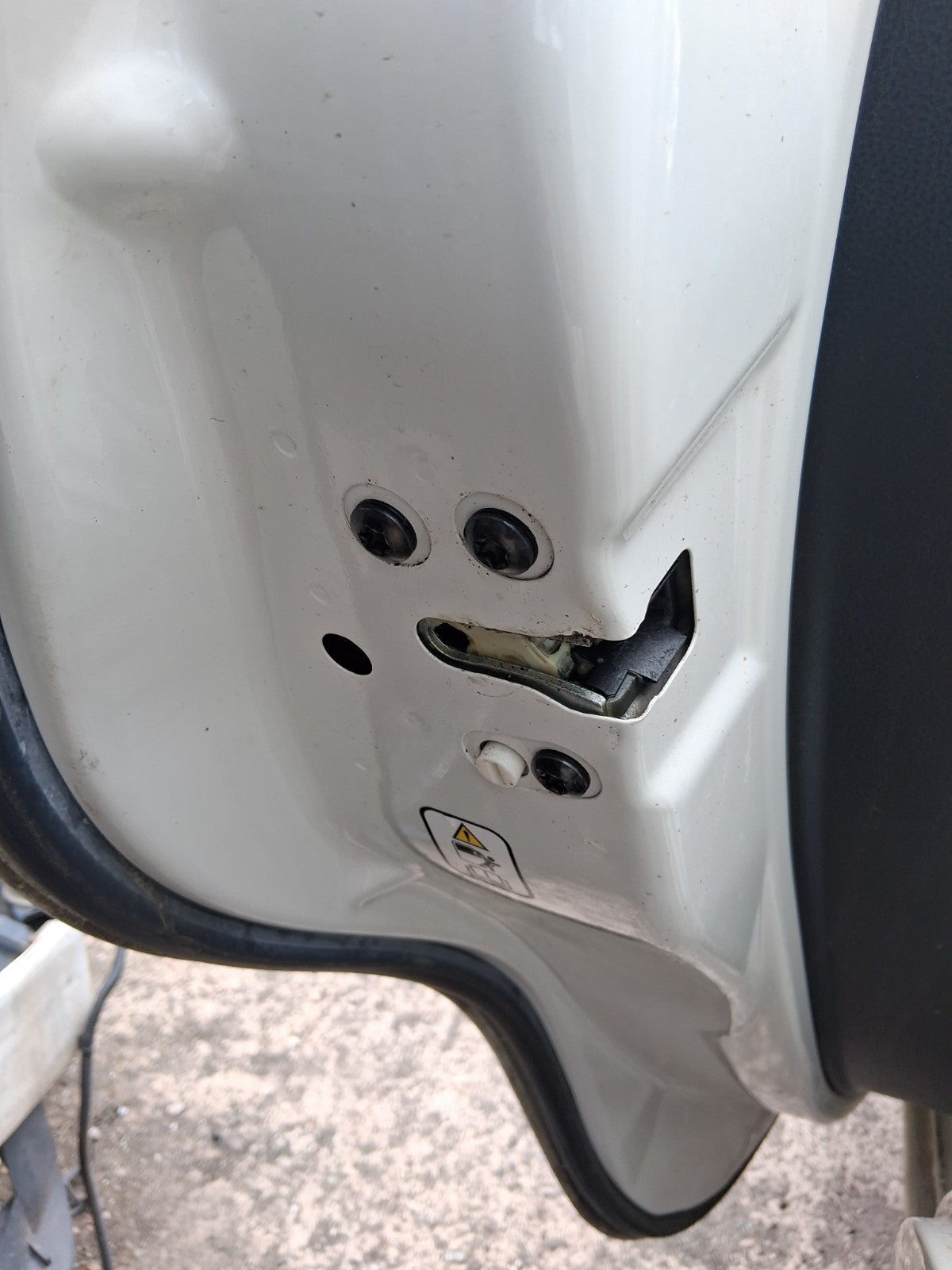 2019 FIAT 500L URBAN HATCH NSR PASSENGER SIDE REAR DOOR LOCK MECHANISM