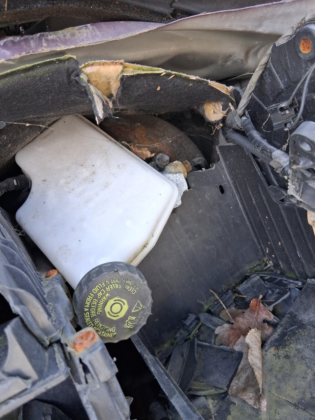 2015 CITROEN C3 BRAKE FLUID RESERVOIR BOTTLE TANK