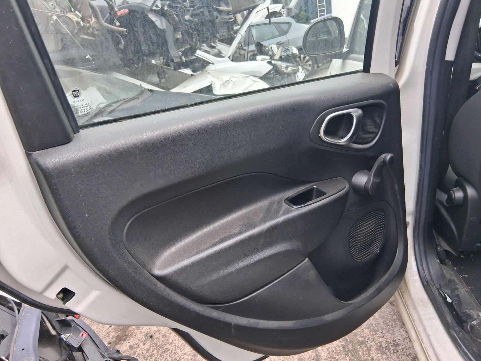 2019 FIAT 500L URBAN HATCH NSR PASSENGER SIDE REAR DOOR CARD PANEL