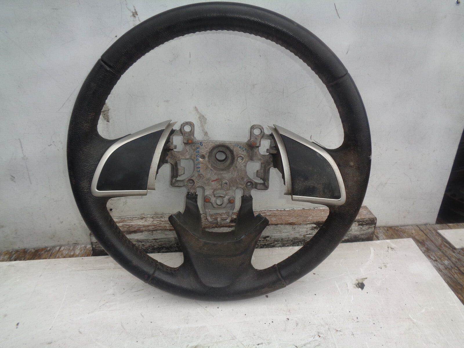 MITSUBISHI MIRAGE 2 2015 MK6 3 SPOKE DRIVING STEERING WHEEL