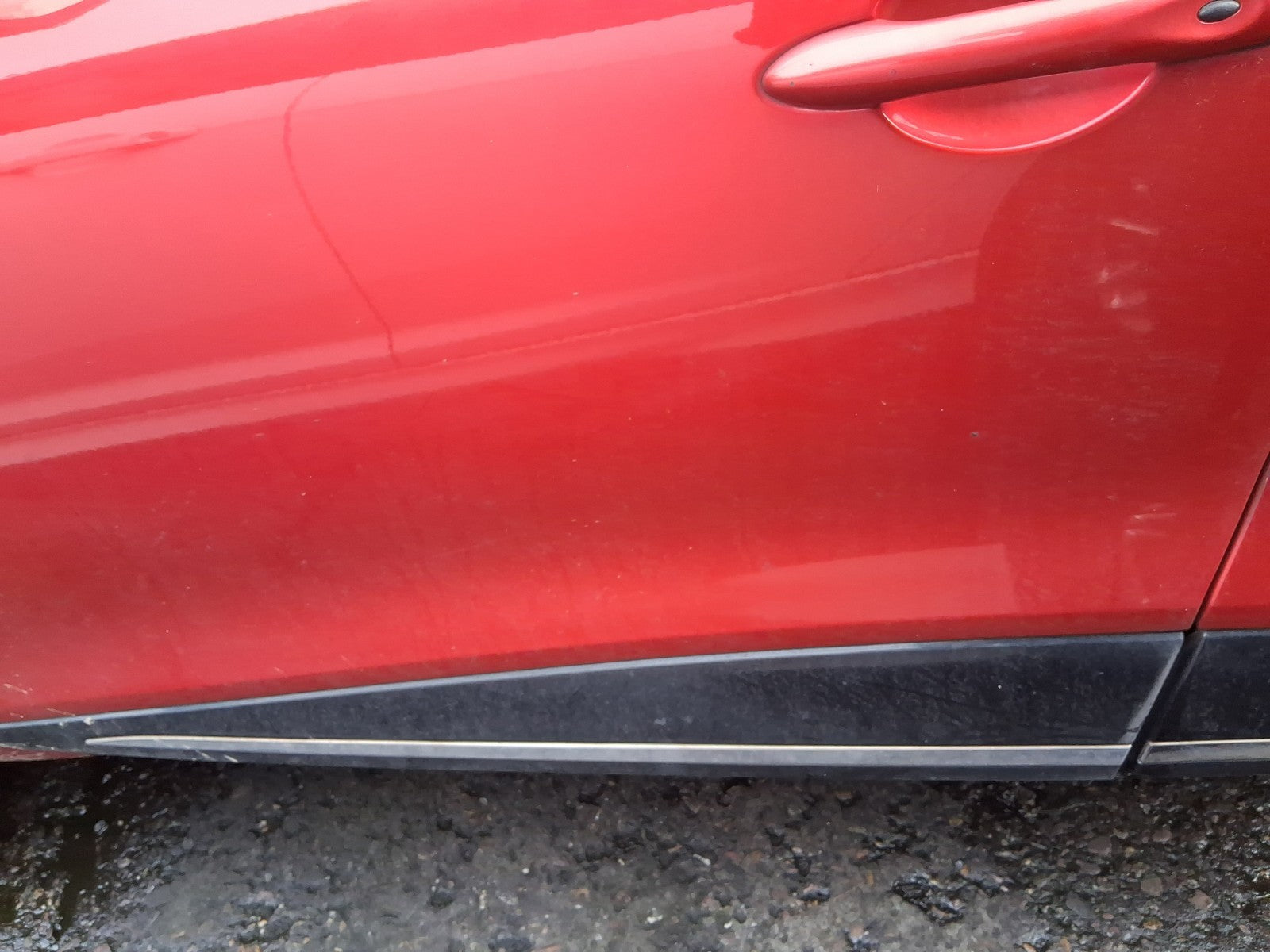 2013 RENAULT CLIO X98 MK4 NSF PASSENGER SIDE FRONT LEFT BARE DOOR RED