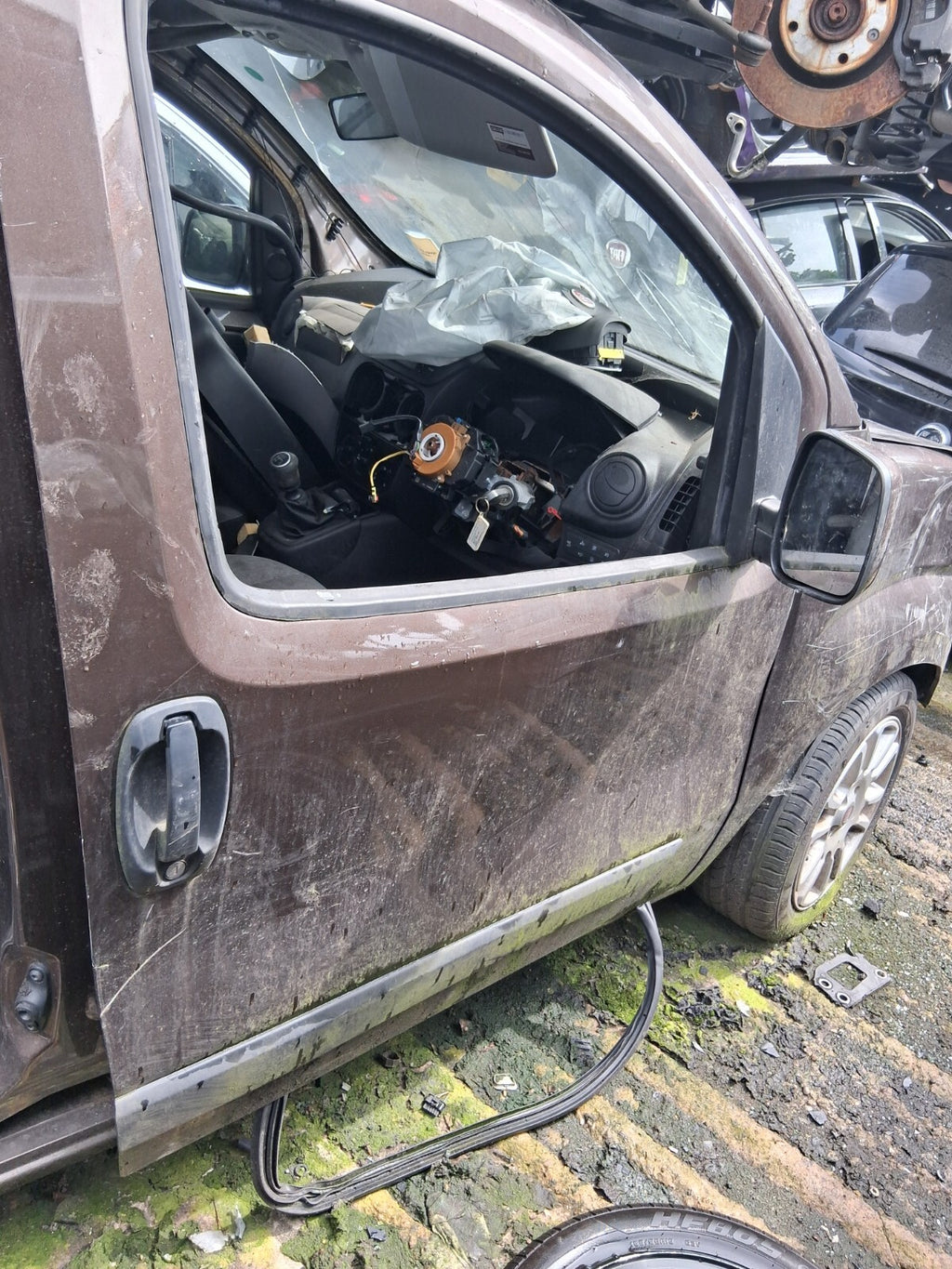 2019 FIAT FIORINO QUBO OSF COMPLETE FRONT DOOR MAGNETICO BRONZE METALLIC 444