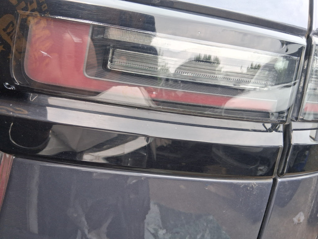 2024 RANGE ROVER VELAR DYNAM FACELIFT REAR TAILGATE BOOT LIGHT BAR