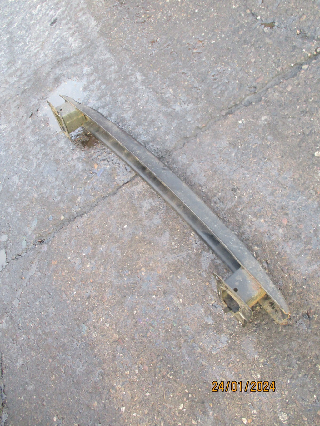VW VOLKSWAGEN PASSAT B6 SALOON 2008 REAR BUMPER CRASH REINFORCEMENT BAR