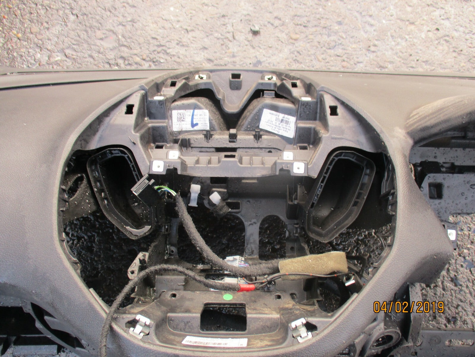 FORD TRANSIT COURIER 2014 DASHBOARD