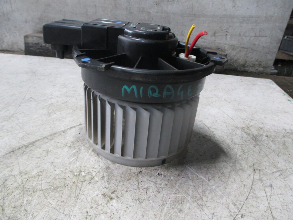 MITSUBISHI MIRAGE 3 2014 MK6 HEATER BLOWER MOTOR FAN ASSEMBLY