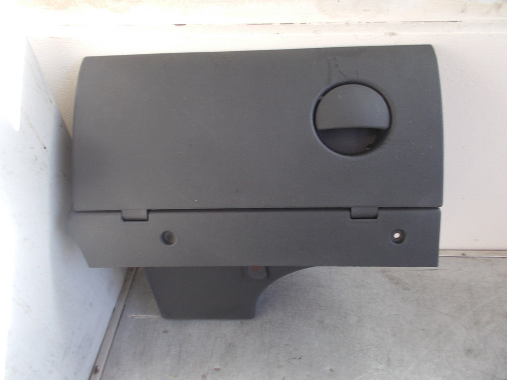 VAUXHALL CORSA C 2002 GLOVE BOX COMPARTMENT 09114404