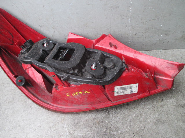 VAUXHALL CORSA D 2011 DRIVER SIDE TAILLIGHT OSR 89038963A