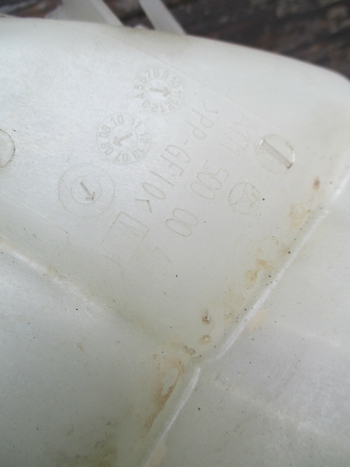 MERCEDES BENZ SLK R171 2010 WATER COOLANT TANK EXPANSION BOTTLE