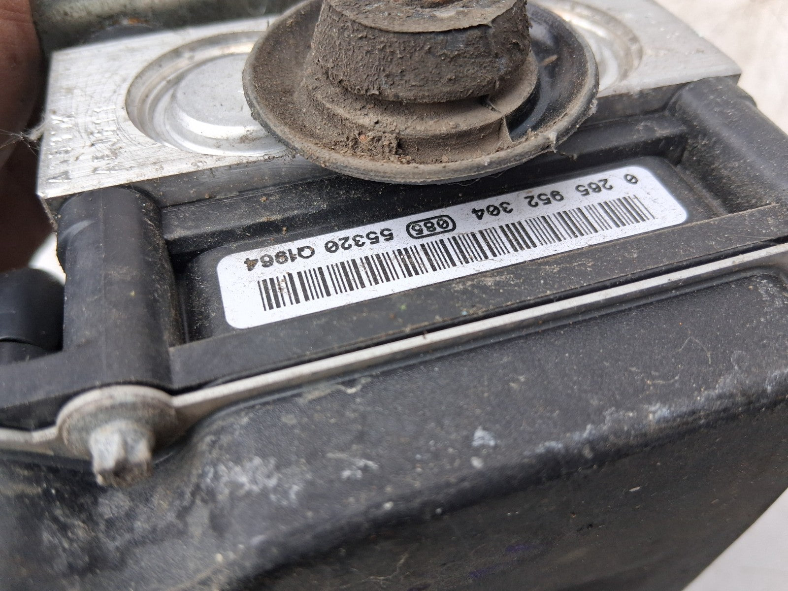 2015 FIAT 500 LOUNGE 1.2 PETROL ABS PUMP CONTROL MODULE 52009431